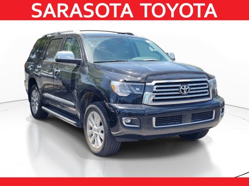 Used 2018 Toyota Sequoia Platinum AWD/4WD image 1