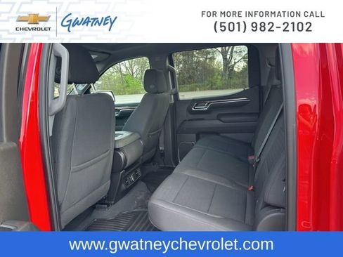 Used 2023 Chevrolet Silverado 1500 LT image 23