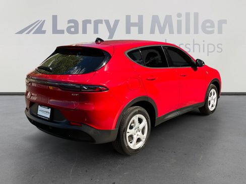 New 2025 Dodge Hornet GT w/ Cold Weather Group image 5