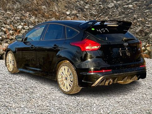 Used 2017 Ford Focus RS image 11