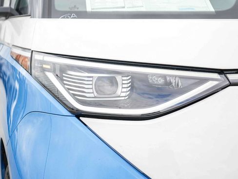 New 2025 Volkswagen ID. Buzz 1st Edition AWD/4WD image 4