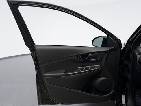 Used 2023 Hyundai Kona N Line image 9