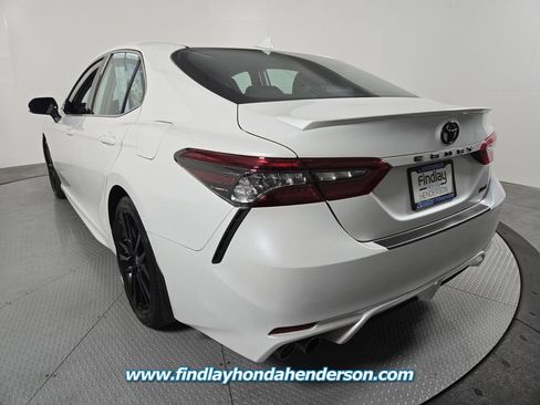 Used 2022 Toyota Camry XSE w/ Carpet Mat Package (TMS) FWD image 4