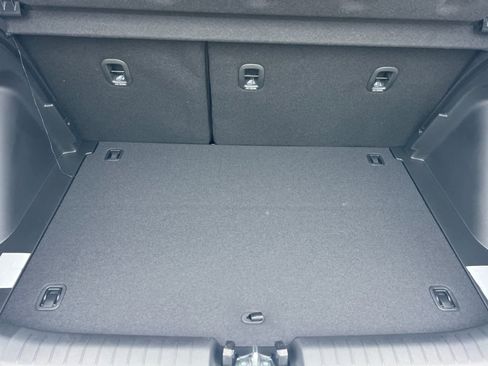 New 2026 Hyundai Venue SE image 15