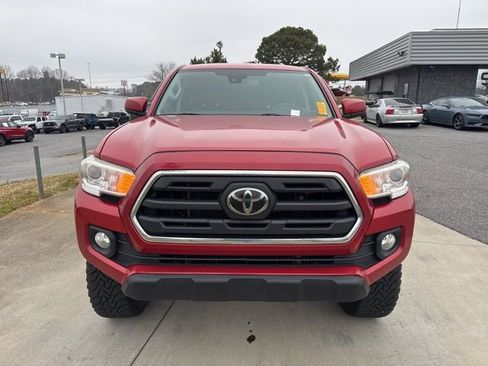 Used 2019 Toyota Tacoma SR5 image 3