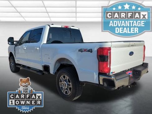 Used 2024 Ford F250 Lariat image 2