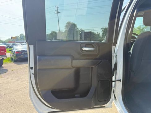 Used 2022 Chevrolet Silverado 3500 LT w/ Convenience Package image 15