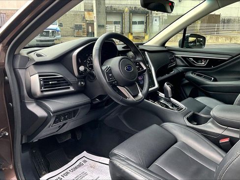 Used 2020 Subaru Outback Limited w/ Popular Package #2 image 10