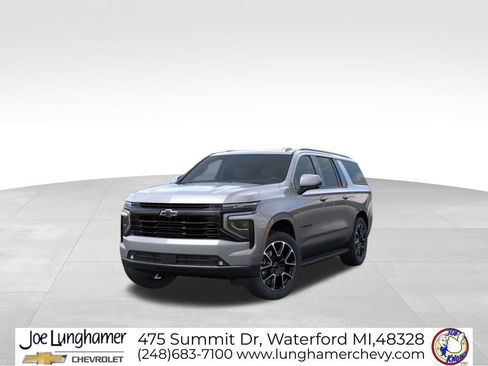 New 2026 Chevrolet Suburban RST AWD/4WD image 8