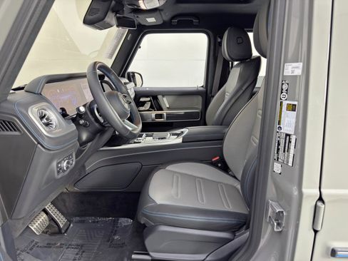 Used 2025 Mercedes-Benz G 580 w/ EQ Technology image 17