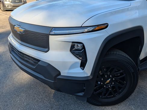 Used 2024 Chevrolet Silverado EV W/T image 13