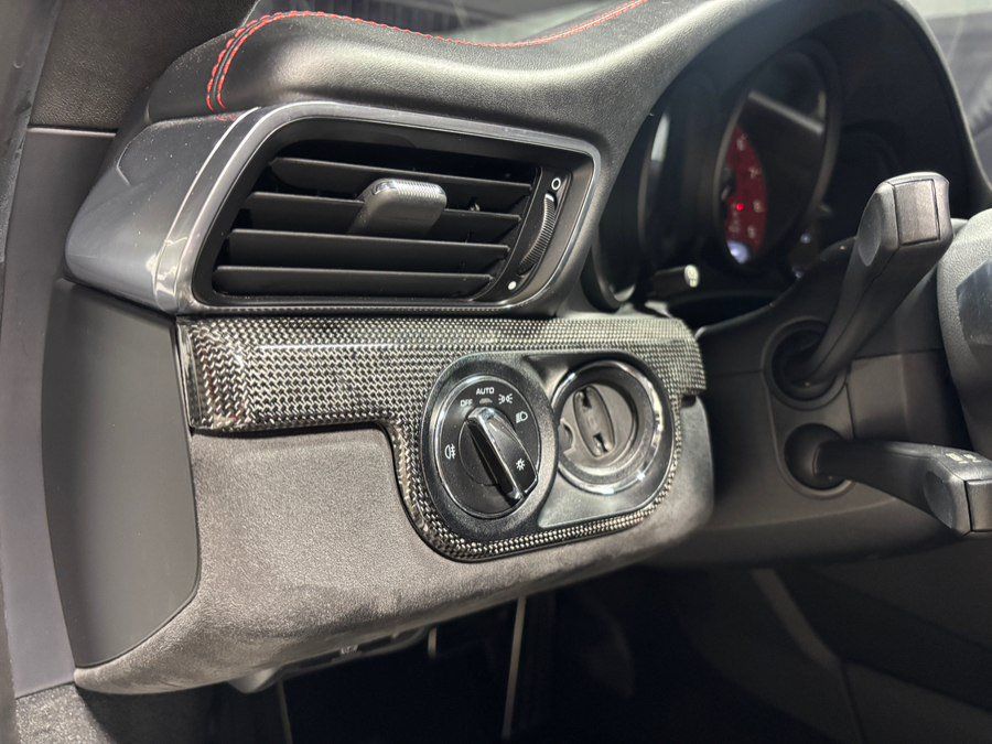 Used 2015 Porsche 911 Carrera S image 13