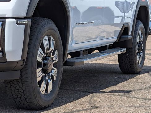New 2026 GMC Sierra 3500 Denali w/ Denali Reserve Package AWD/4WD image 6