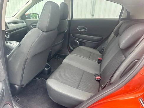 Used 2019 Honda HR-V EX image 18