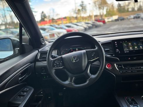 Used 2021 Honda Passport Sport image 22