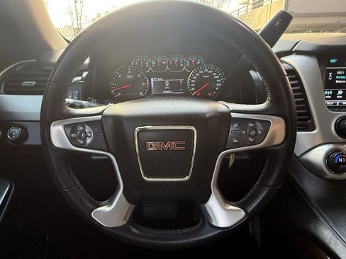 Used 2017 GMC Yukon SLE w/ Convenience Package image 22