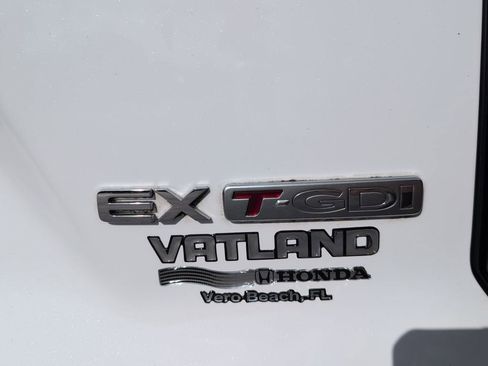 Used 2021 Kia Sorento EX image 9