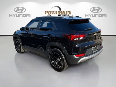 Used 2024 Chevrolet TrailBlazer LT w/ Driver Confidence Package image 7