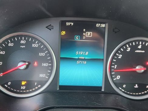 Used 2020 Mercedes-Benz GLC 300 4MATIC Coupe image 5