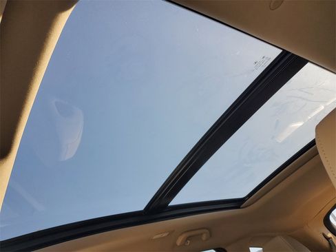 Certified 2023 Acura MDX FWD w/ Technology Package image 33