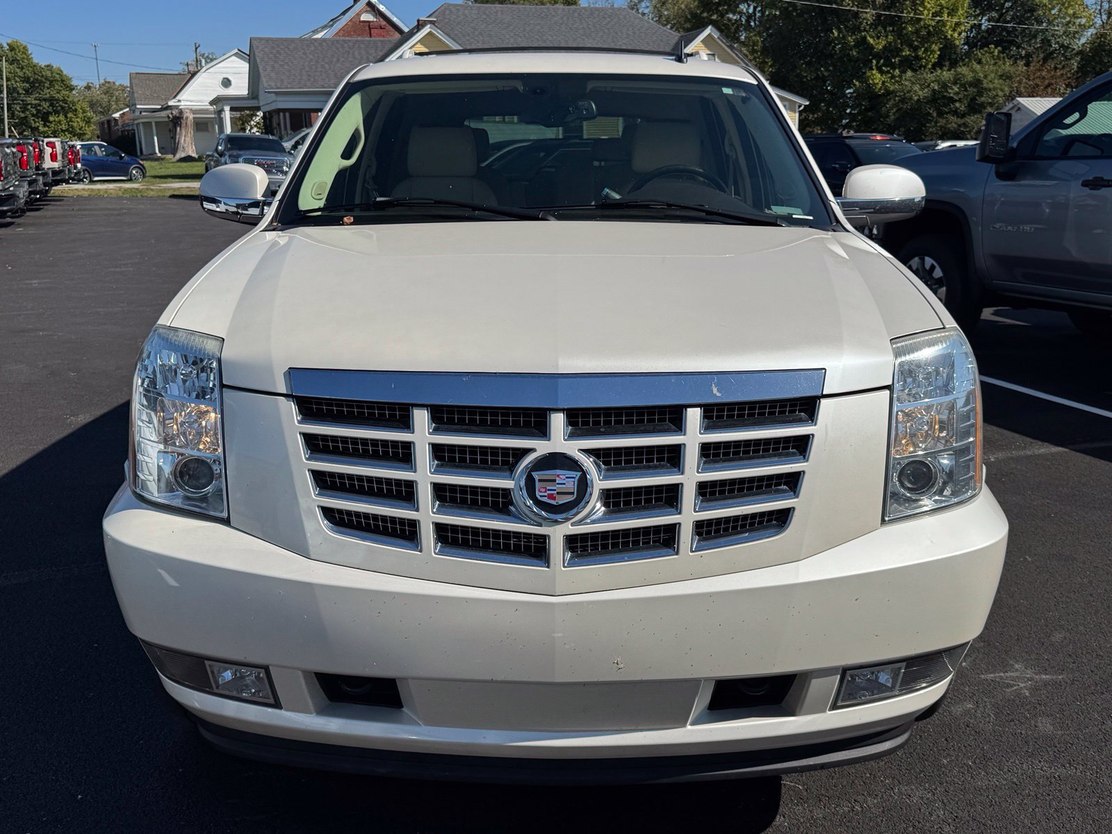 Used 2007 Cadillac Escalade AWD w/ Climate Package image 9