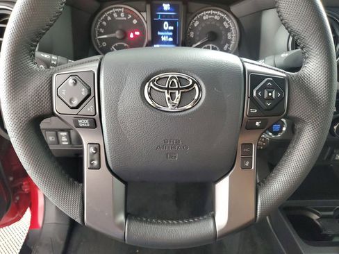 Used 2023 Toyota Tacoma TRD Off-Road image 20