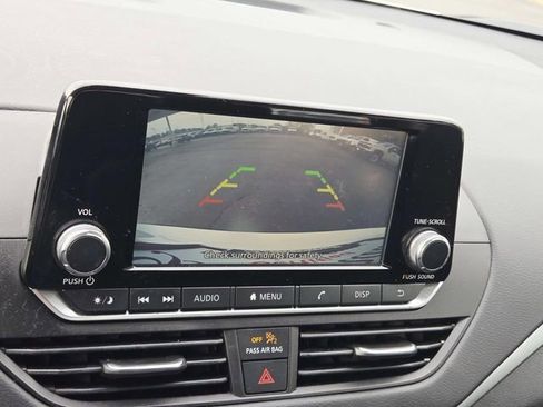 Used 2022 Nissan Altima 2.5 S FWD image 20