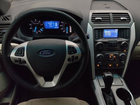Used 2015 Ford Explorer 4WD image 22