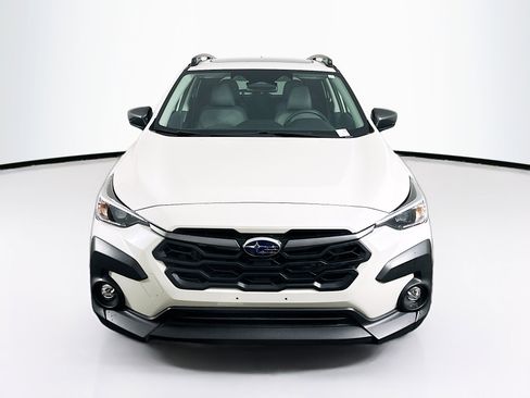 Used 2024 Subaru Crosstrek 2.0i Premium image 2