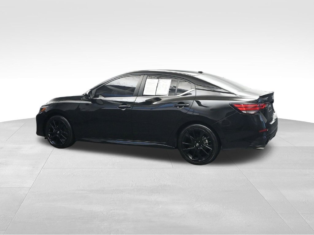 Used 2025 Nissan Sentra SR w/ Midnight Edition FWD image 3