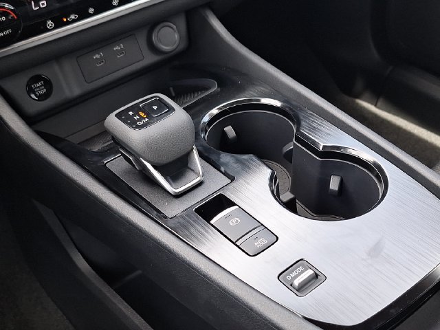 Certified 2026 Nissan Rogue SV w/ Cold Weather Package FWD image 24