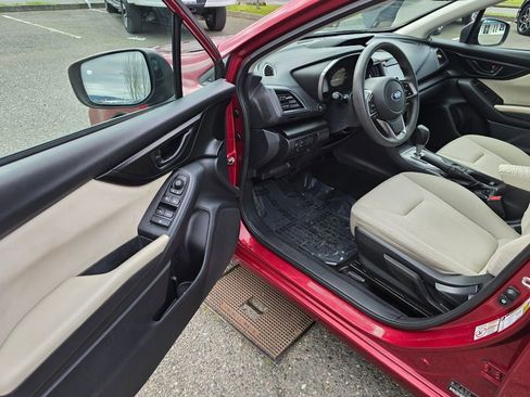 Used 2018 Subaru Impreza 2.0i Premium image 18