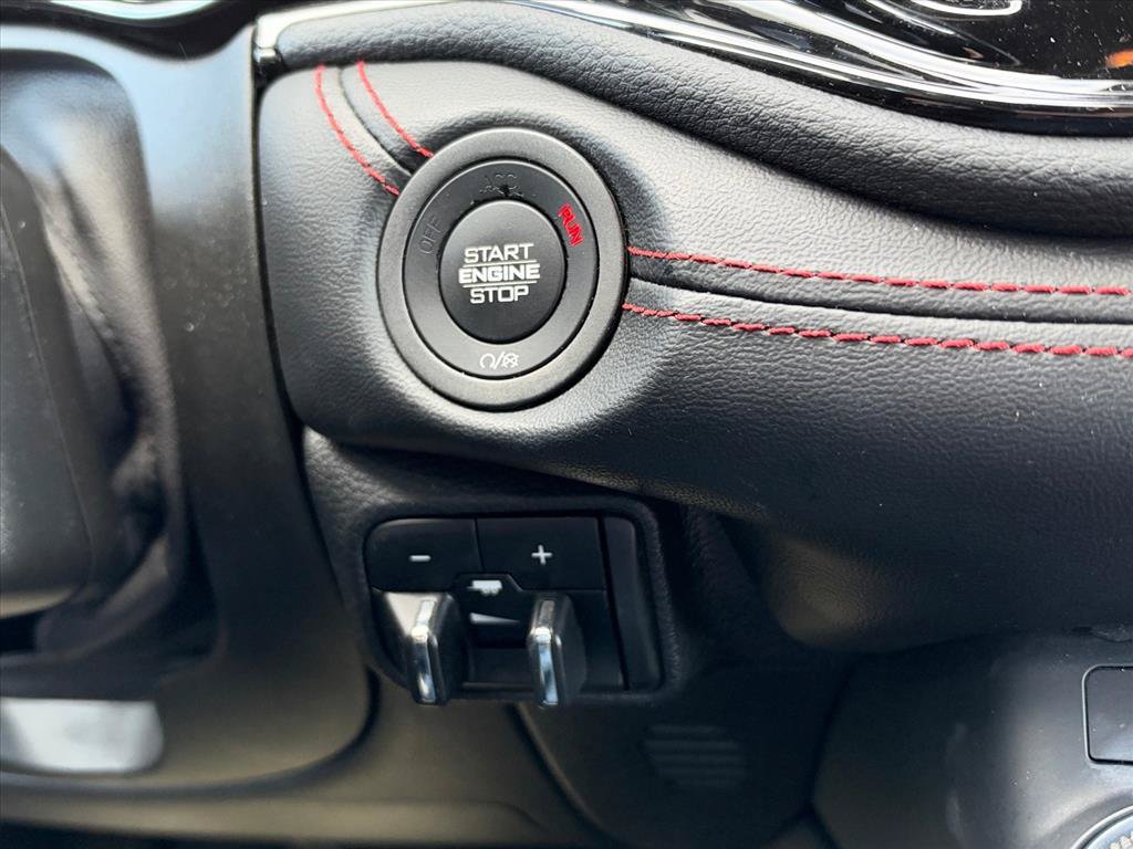 Used 2023 Dodge Durango R/T AWD/4WD image 21
