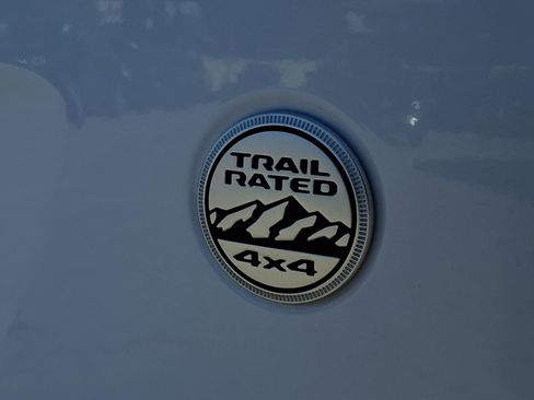 Used 2018 Jeep Wrangler Sport image 15