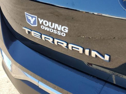 Certified 2022 GMC Terrain SLT image 34