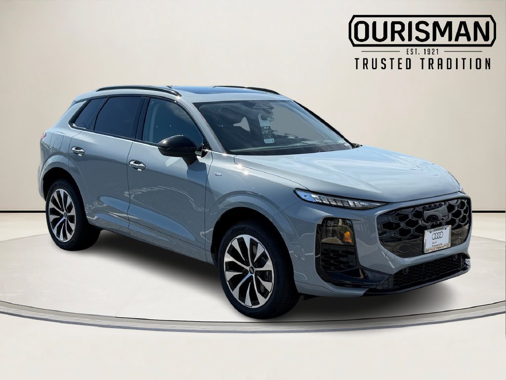 New 2026 Audi Q3 quattro 2.0T AWD/4WD image 1