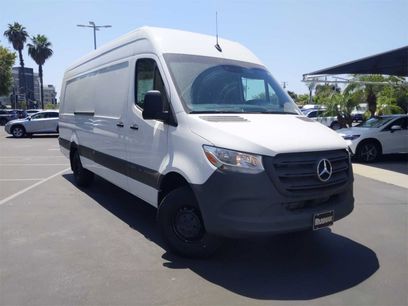 New 2024 Mercedes-Benz Sprinter 3500