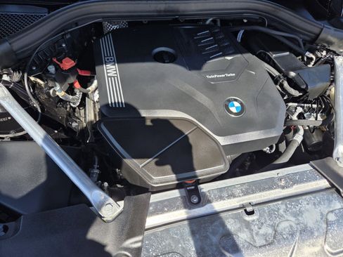 Used 2025 BMW X4 xDrive30i image 18