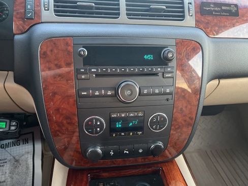 Used 2008 Chevrolet Silverado 3500 LTZ w/ EZ-Lift Tailgate Package image 70