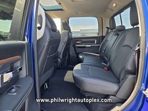 Used 2017 RAM 1500 Laramie w/ Convenience Group AWD/4WD image 11