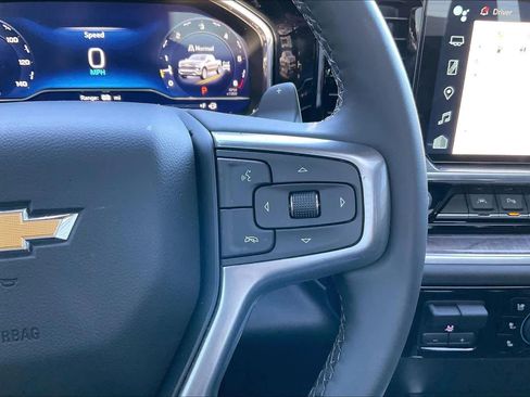 Certified 2025 Chevrolet Silverado 1500 LTZ image 25