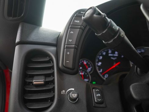 Used 2010 Chevrolet Corvette Convertible w/ Preferred Equipment Group RWD image 18