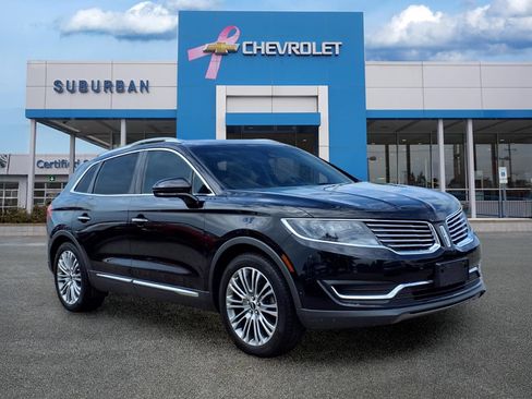 Used 2017 Lincoln MKX Reserve w/ Luxury Package AWD/4WD image 3