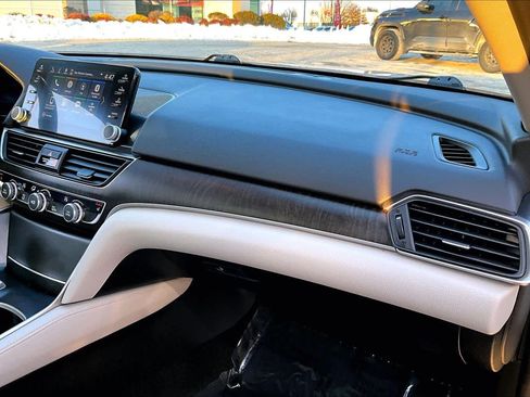 Used 2018 Honda Accord EX-L image 20