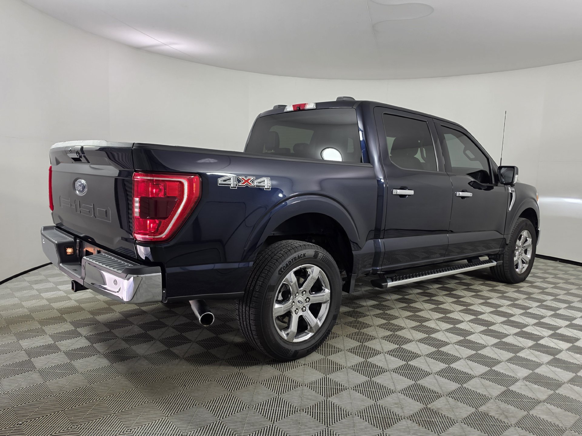 Used 2022 Ford F150 XLT w/ Equipment Group 302A High AWD/4WD image 45