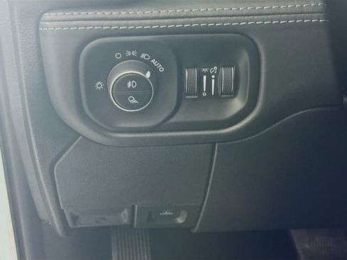 Used 2025 RAM 2500 Power Wagon image 10