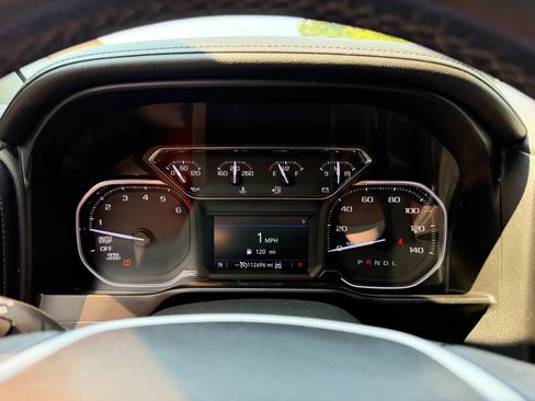 Used 2019 GMC Sierra 1500 SLT AWD/4WD image 16