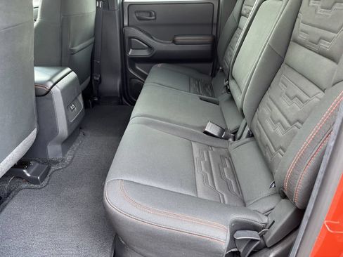 Used 2026 Nissan Frontier PRO-4X AWD/4WD image 22
