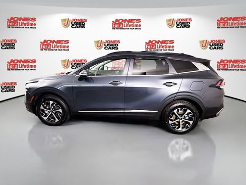 Certified 2024 Kia Sportage EX w/ EX Premium Package AWD/4WD image 16