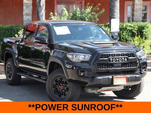 Used 2019 Toyota Tacoma TRD Pro AWD/4WD image 2
